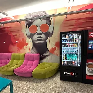 Hostel Cconforthotels Host Bari