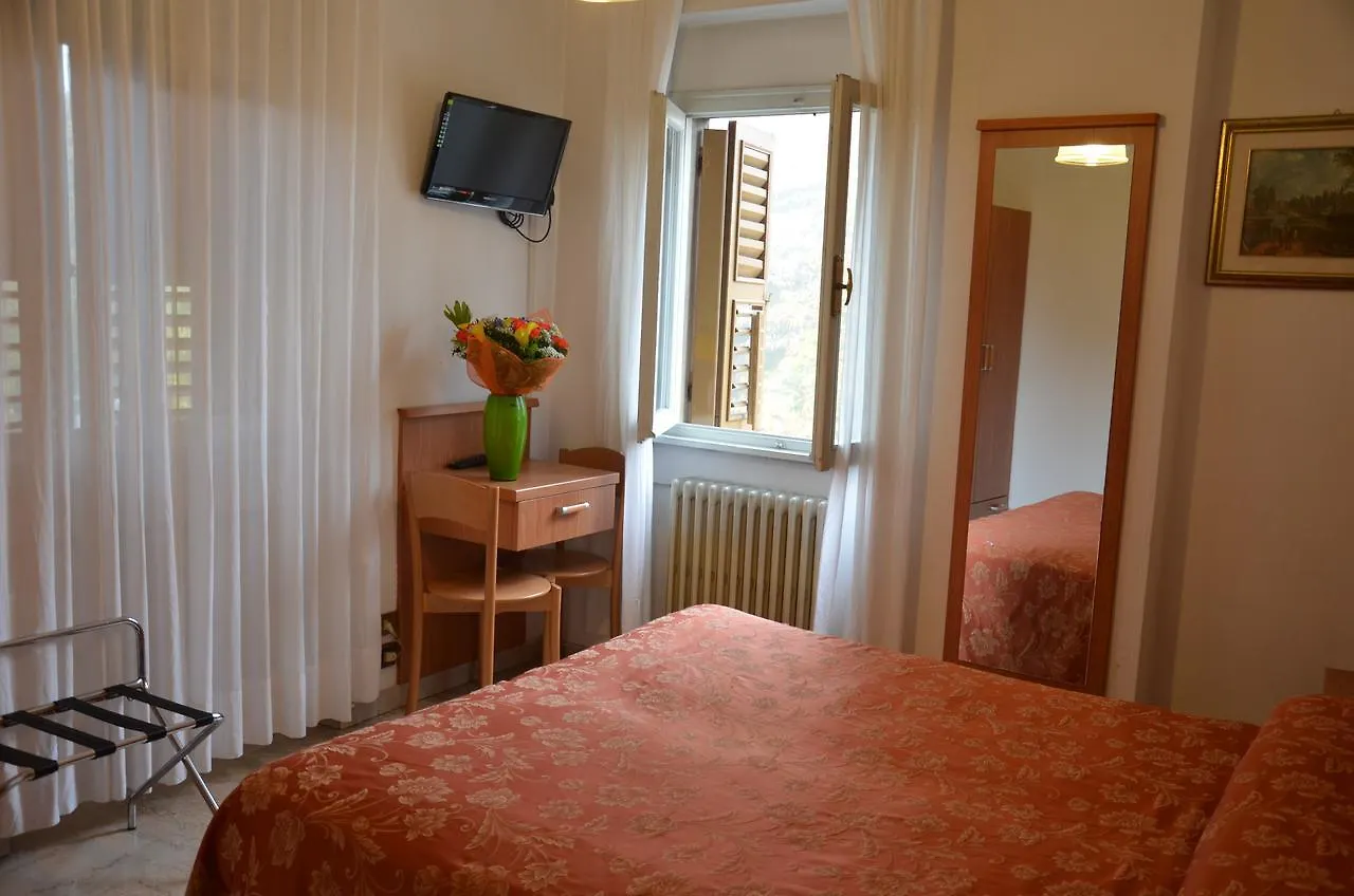 Hotel Sanmicheli Верона Италия